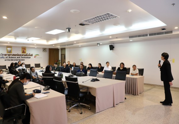 ภาพกิจกรรม  การอบรมเชิงปฏิบัติการการขับเคลื่อนการดำเนินงานโครงการอนุรักษ์พันธุกรรมพืช อันเนื่องมาจากพระราชดำริฯ อพ.สธ.