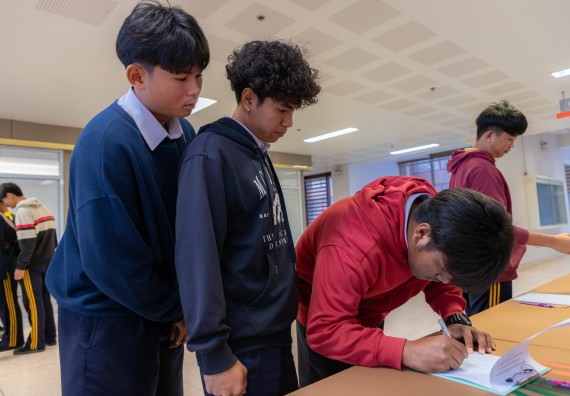 ภาพกิจกรรม  คณะวิทยาศาสตร์และเทคโนโลยี มหาวิทยาลัยราชภัฏกำแพงเพชร จัดกิจกรรมค่ายวิทยาศาสตร์สร้างสรรค์ ปั้นฝันเยาวชน ปีการศึกษา 2568