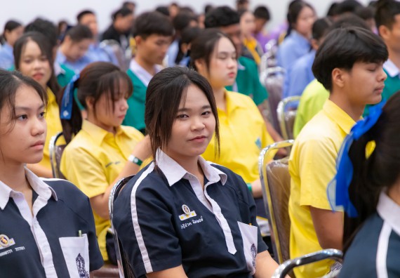 ภาพกิจกรรม  คณะวิทยาศาสตร์และเทคโนโลยี มหาวิทยาลัยราชภัฏกำแพงเพชร จัดกิจกรรมค่ายวิทยาศาสตร์สร้างสรรค์ ปั้นฝันเยาวชน ปีการศึกษา 2568