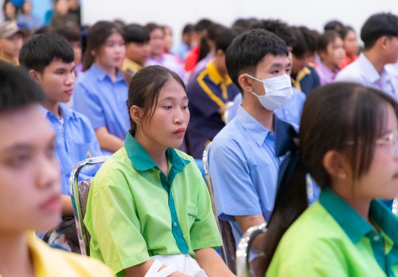 ภาพกิจกรรม  คณะวิทยาศาสตร์และเทคโนโลยี มหาวิทยาลัยราชภัฏกำแพงเพชร จัดกิจกรรมค่ายวิทยาศาสตร์สร้างสรรค์ ปั้นฝันเยาวชน ปีการศึกษา 2568