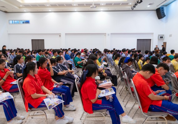 ภาพกิจกรรม  คณะวิทยาศาสตร์และเทคโนโลยี มหาวิทยาลัยราชภัฏกำแพงเพชร จัดกิจกรรมค่ายวิทยาศาสตร์สร้างสรรค์ ปั้นฝันเยาวชน ปีการศึกษา 2568