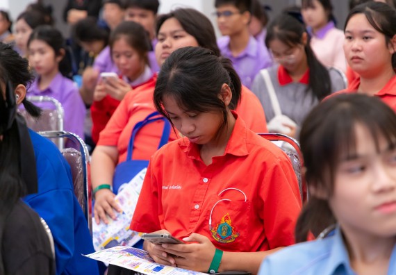 ภาพกิจกรรม  คณะวิทยาศาสตร์และเทคโนโลยี มหาวิทยาลัยราชภัฏกำแพงเพชร จัดกิจกรรมค่ายวิทยาศาสตร์สร้างสรรค์ ปั้นฝันเยาวชน ปีการศึกษา 2568