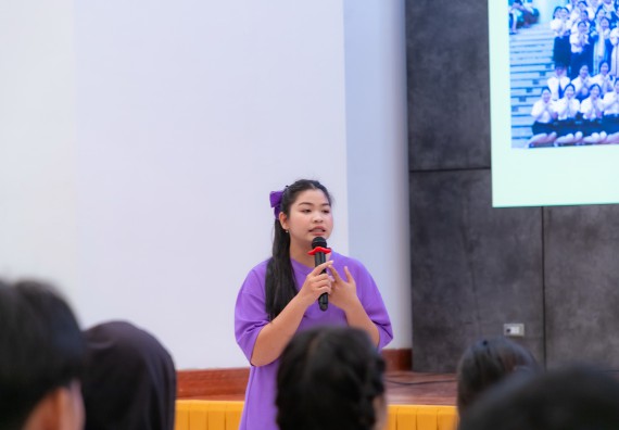 ภาพกิจกรรม  คณะวิทยาศาสตร์และเทคโนโลยี มหาวิทยาลัยราชภัฏกำแพงเพชร จัดกิจกรรมค่ายวิทยาศาสตร์สร้างสรรค์ ปั้นฝันเยาวชน ปีการศึกษา 2568