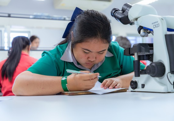 ภาพกิจกรรม  คณะวิทยาศาสตร์และเทคโนโลยี มหาวิทยาลัยราชภัฏกำแพงเพชร จัดกิจกรรมค่ายวิทยาศาสตร์สร้างสรรค์ ปั้นฝันเยาวชน ปีการศึกษา 2568