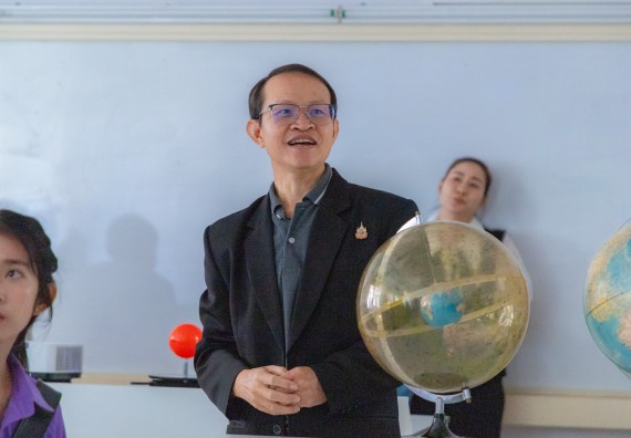 ภาพกิจกรรม  คณะวิทยาศาสตร์และเทคโนโลยี มหาวิทยาลัยราชภัฏกำแพงเพชร จัดกิจกรรมค่ายวิทยาศาสตร์สร้างสรรค์ ปั้นฝันเยาวชน ปีการศึกษา 2568