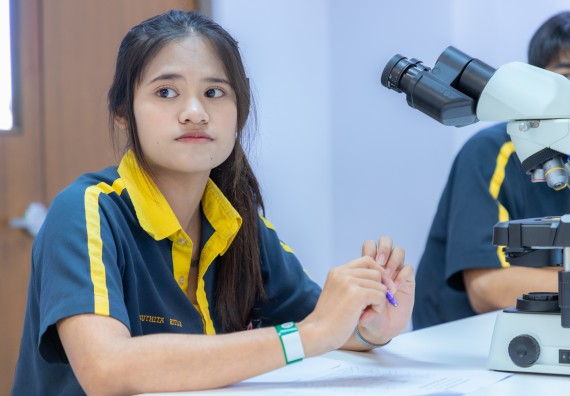 ภาพกิจกรรม  คณะวิทยาศาสตร์และเทคโนโลยี มหาวิทยาลัยราชภัฏกำแพงเพชร จัดกิจกรรมค่ายวิทยาศาสตร์สร้างสรรค์ ปั้นฝันเยาวชน ปีการศึกษา 2568