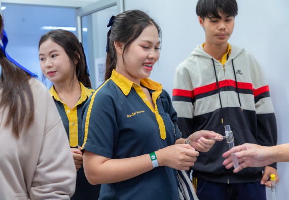 ภาพกิจกรรม  คณะวิทยาศาสตร์และเทคโนโลยี มหาวิทยาลัยราชภัฏกำแพงเพชร จัดกิจกรรมค่ายวิทยาศาสตร์สร้างสรรค์ ปั้นฝันเยาวชน ปีการศึกษา 2568