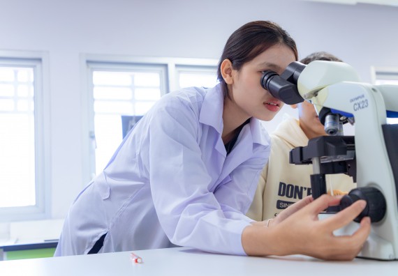 ภาพกิจกรรม  คณะวิทยาศาสตร์และเทคโนโลยี มหาวิทยาลัยราชภัฏกำแพงเพชร จัดกิจกรรมค่ายวิทยาศาสตร์สร้างสรรค์ ปั้นฝันเยาวชน ปีการศึกษา 2568