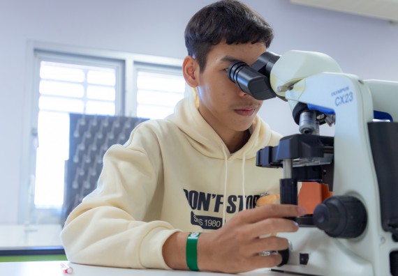 ภาพกิจกรรม  คณะวิทยาศาสตร์และเทคโนโลยี มหาวิทยาลัยราชภัฏกำแพงเพชร จัดกิจกรรมค่ายวิทยาศาสตร์สร้างสรรค์ ปั้นฝันเยาวชน ปีการศึกษา 2568