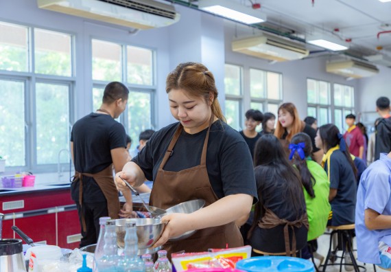 ภาพกิจกรรม  คณะวิทยาศาสตร์และเทคโนโลยี มหาวิทยาลัยราชภัฏกำแพงเพชร จัดกิจกรรมค่ายวิทยาศาสตร์สร้างสรรค์ ปั้นฝันเยาวชน ปีการศึกษา 2568