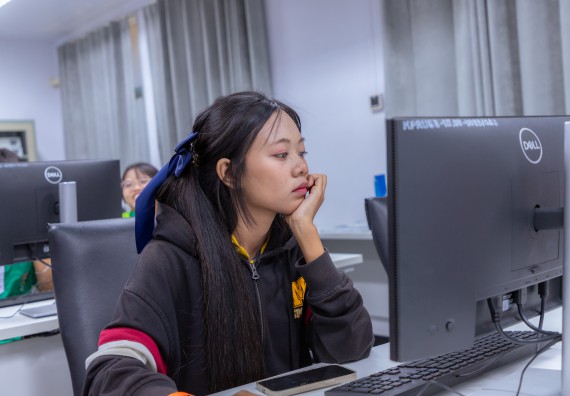 ภาพกิจกรรม  คณะวิทยาศาสตร์และเทคโนโลยี มหาวิทยาลัยราชภัฏกำแพงเพชร จัดกิจกรรมค่ายวิทยาศาสตร์สร้างสรรค์ ปั้นฝันเยาวชน ปีการศึกษา 2568