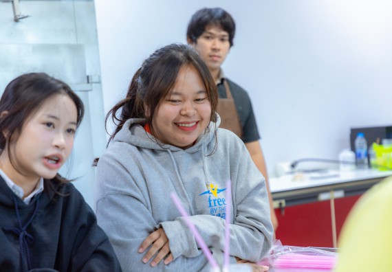 ภาพกิจกรรม  คณะวิทยาศาสตร์และเทคโนโลยี มหาวิทยาลัยราชภัฏกำแพงเพชร จัดกิจกรรมค่ายวิทยาศาสตร์สร้างสรรค์ ปั้นฝันเยาวชน ปีการศึกษา 2568