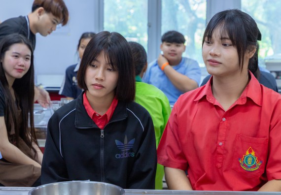 ภาพกิจกรรม  คณะวิทยาศาสตร์และเทคโนโลยี มหาวิทยาลัยราชภัฏกำแพงเพชร จัดกิจกรรมค่ายวิทยาศาสตร์สร้างสรรค์ ปั้นฝันเยาวชน ปีการศึกษา 2568