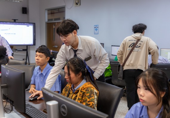 ภาพกิจกรรม  คณะวิทยาศาสตร์และเทคโนโลยี มหาวิทยาลัยราชภัฏกำแพงเพชร จัดกิจกรรมค่ายวิทยาศาสตร์สร้างสรรค์ ปั้นฝันเยาวชน ปีการศึกษา 2568