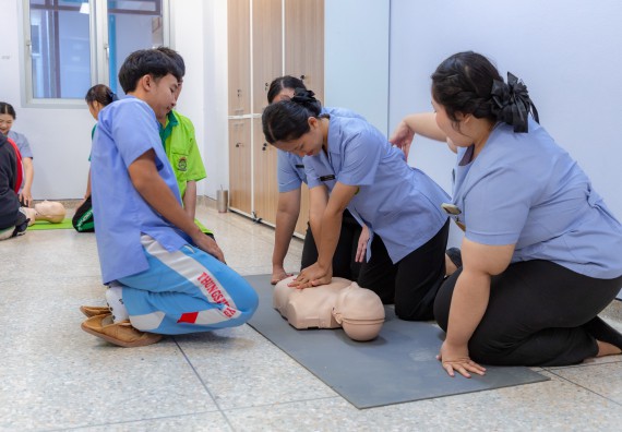 ภาพกิจกรรม  คณะวิทยาศาสตร์และเทคโนโลยี มหาวิทยาลัยราชภัฏกำแพงเพชร จัดกิจกรรมค่ายวิทยาศาสตร์สร้างสรรค์ ปั้นฝันเยาวชน ปีการศึกษา 2568