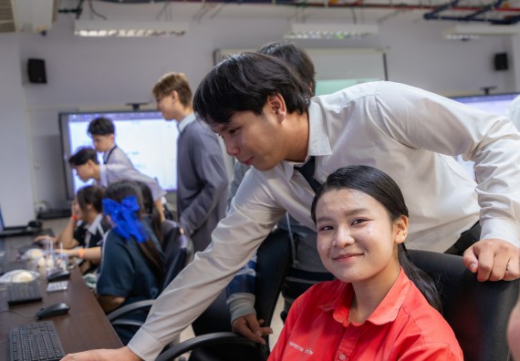 ภาพกิจกรรม  คณะวิทยาศาสตร์และเทคโนโลยี มหาวิทยาลัยราชภัฏกำแพงเพชร จัดกิจกรรมค่ายวิทยาศาสตร์สร้างสรรค์ ปั้นฝันเยาวชน ปีการศึกษา 2568