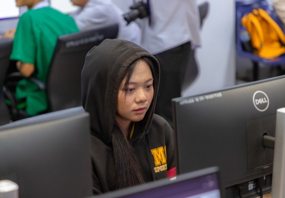 ภาพกิจกรรม  คณะวิทยาศาสตร์และเทคโนโลยี มหาวิทยาลัยราชภัฏกำแพงเพชร จัดกิจกรรมค่ายวิทยาศาสตร์สร้างสรรค์ ปั้นฝันเยาวชน ปีการศึกษา 2568