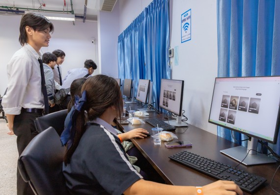 ภาพกิจกรรม  คณะวิทยาศาสตร์และเทคโนโลยี มหาวิทยาลัยราชภัฏกำแพงเพชร จัดกิจกรรมค่ายวิทยาศาสตร์สร้างสรรค์ ปั้นฝันเยาวชน ปีการศึกษา 2568