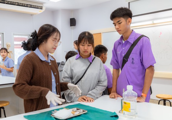 ภาพกิจกรรม  คณะวิทยาศาสตร์และเทคโนโลยี มหาวิทยาลัยราชภัฏกำแพงเพชร จัดกิจกรรมค่ายวิทยาศาสตร์สร้างสรรค์ ปั้นฝันเยาวชน ปีการศึกษา 2568