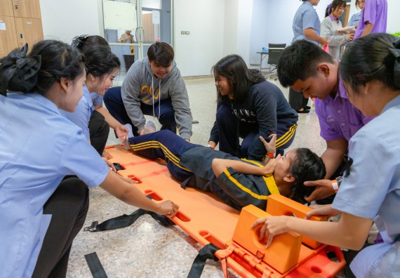 ภาพกิจกรรม  คณะวิทยาศาสตร์และเทคโนโลยี มหาวิทยาลัยราชภัฏกำแพงเพชร จัดกิจกรรมค่ายวิทยาศาสตร์สร้างสรรค์ ปั้นฝันเยาวชน ปีการศึกษา 2568