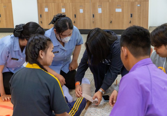 ภาพกิจกรรม  คณะวิทยาศาสตร์และเทคโนโลยี มหาวิทยาลัยราชภัฏกำแพงเพชร จัดกิจกรรมค่ายวิทยาศาสตร์สร้างสรรค์ ปั้นฝันเยาวชน ปีการศึกษา 2568