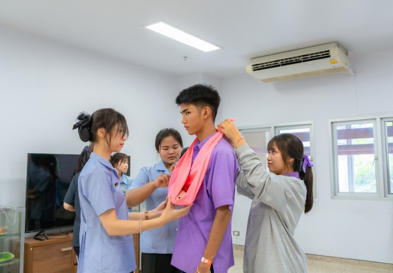 ภาพกิจกรรม  คณะวิทยาศาสตร์และเทคโนโลยี มหาวิทยาลัยราชภัฏกำแพงเพชร จัดกิจกรรมค่ายวิทยาศาสตร์สร้างสรรค์ ปั้นฝันเยาวชน ปีการศึกษา 2568