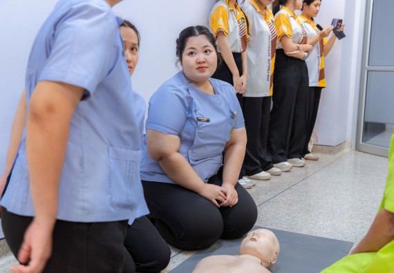 ภาพกิจกรรม  คณะวิทยาศาสตร์และเทคโนโลยี มหาวิทยาลัยราชภัฏกำแพงเพชร จัดกิจกรรมค่ายวิทยาศาสตร์สร้างสรรค์ ปั้นฝันเยาวชน ปีการศึกษา 2568