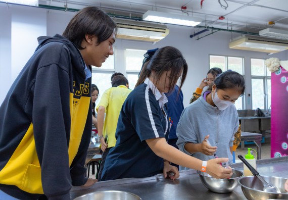 ภาพกิจกรรม  คณะวิทยาศาสตร์และเทคโนโลยี มหาวิทยาลัยราชภัฏกำแพงเพชร จัดกิจกรรมค่ายวิทยาศาสตร์สร้างสรรค์ ปั้นฝันเยาวชน ปีการศึกษา 2568