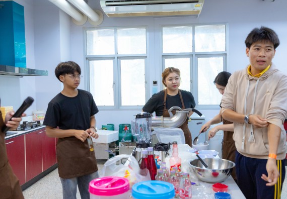 ภาพกิจกรรม  คณะวิทยาศาสตร์และเทคโนโลยี มหาวิทยาลัยราชภัฏกำแพงเพชร จัดกิจกรรมค่ายวิทยาศาสตร์สร้างสรรค์ ปั้นฝันเยาวชน ปีการศึกษา 2568