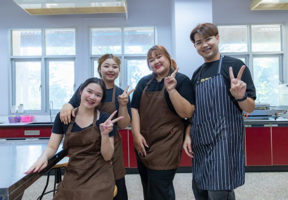 ภาพกิจกรรม  คณะวิทยาศาสตร์และเทคโนโลยี มหาวิทยาลัยราชภัฏกำแพงเพชร จัดกิจกรรมค่ายวิทยาศาสตร์สร้างสรรค์ ปั้นฝันเยาวชน ปีการศึกษา 2568