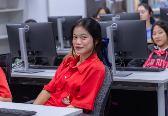 ภาพกิจกรรม  คณะวิทยาศาสตร์และเทคโนโลยี มหาวิทยาลัยราชภัฏกำแพงเพชร จัดกิจกรรมค่ายวิทยาศาสตร์สร้างสรรค์ ปั้นฝันเยาวชน ปีการศึกษา 2568