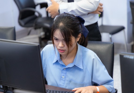 ภาพกิจกรรม  คณะวิทยาศาสตร์และเทคโนโลยี มหาวิทยาลัยราชภัฏกำแพงเพชร จัดกิจกรรมค่ายวิทยาศาสตร์สร้างสรรค์ ปั้นฝันเยาวชน ปีการศึกษา 2568