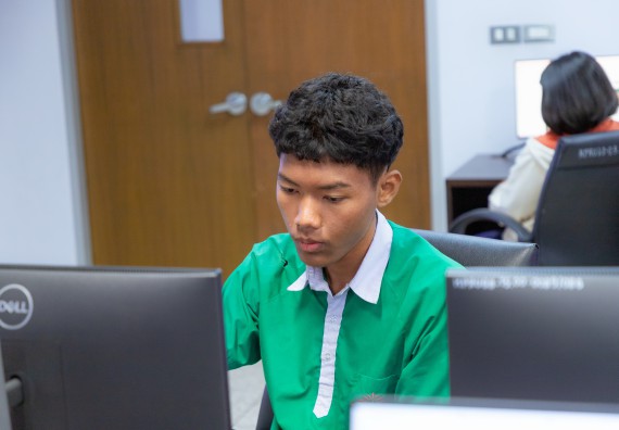 ภาพกิจกรรม  คณะวิทยาศาสตร์และเทคโนโลยี มหาวิทยาลัยราชภัฏกำแพงเพชร จัดกิจกรรมค่ายวิทยาศาสตร์สร้างสรรค์ ปั้นฝันเยาวชน ปีการศึกษา 2568