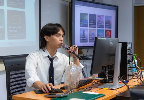 ภาพกิจกรรม  คณะวิทยาศาสตร์และเทคโนโลยี มหาวิทยาลัยราชภัฏกำแพงเพชร จัดกิจกรรมค่ายวิทยาศาสตร์สร้างสรรค์ ปั้นฝันเยาวชน ปีการศึกษา 2568