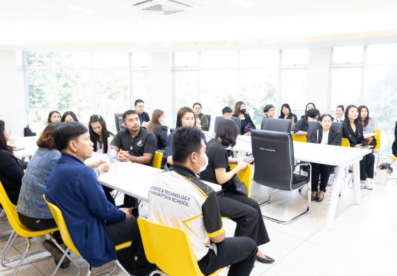 ภาพกิจกรรม  คณะวิทยาศาสตร์และเทคโนโลยี มหาวิทยาลัยราชภัฏกำแพงเพชร จัดกิจกรรมค่ายวิทยาศาสตร์สร้างสรรค์ ปั้นฝันเยาวชน ปีการศึกษา 2568