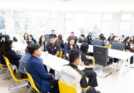 ภาพกิจกรรม  คณะวิทยาศาสตร์และเทคโนโลยี มหาวิทยาลัยราชภัฏกำแพงเพชร จัดกิจกรรมค่ายวิทยาศาสตร์สร้างสรรค์ ปั้นฝันเยาวชน ปีการศึกษา 2568