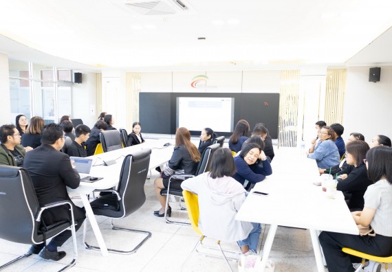 ภาพกิจกรรม  คณะวิทยาศาสตร์และเทคโนโลยี มหาวิทยาลัยราชภัฏกำแพงเพชร จัดกิจกรรมค่ายวิทยาศาสตร์สร้างสรรค์ ปั้นฝันเยาวชน ปีการศึกษา 2568