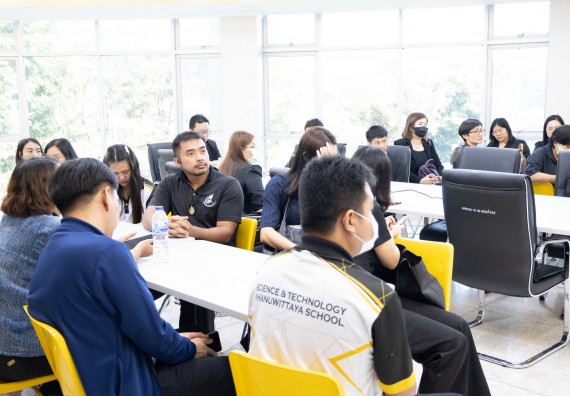 ภาพกิจกรรม  คณะวิทยาศาสตร์และเทคโนโลยี มหาวิทยาลัยราชภัฏกำแพงเพชร จัดกิจกรรมค่ายวิทยาศาสตร์สร้างสรรค์ ปั้นฝันเยาวชน ปีการศึกษา 2568