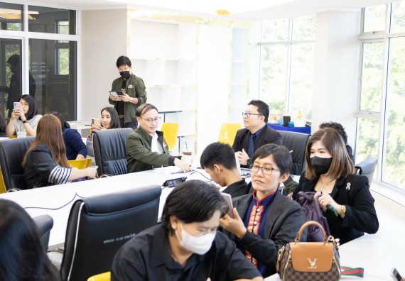 ภาพกิจกรรม  คณะวิทยาศาสตร์และเทคโนโลยี มหาวิทยาลัยราชภัฏกำแพงเพชร จัดกิจกรรมค่ายวิทยาศาสตร์สร้างสรรค์ ปั้นฝันเยาวชน ปีการศึกษา 2568