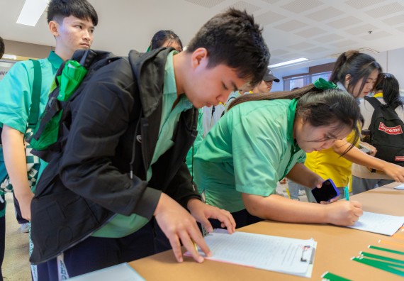 ภาพกิจกรรม  คณะวิทยาศาสตร์และเทคโนโลยี มหาวิทยาลัยราชภัฏกำแพงเพชร จัดกิจกรรมค่ายวิทยาศาสตร์สร้างสรรค์ ปั้นฝันเยาวชน ปีการศึกษา 2568