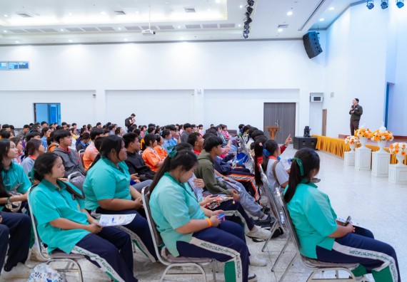 ภาพกิจกรรม  คณะวิทยาศาสตร์และเทคโนโลยี มหาวิทยาลัยราชภัฏกำแพงเพชร จัดกิจกรรมค่ายวิทยาศาสตร์สร้างสรรค์ ปั้นฝันเยาวชน ปีการศึกษา 2568