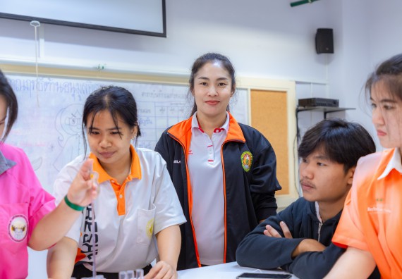 ภาพกิจกรรม  คณะวิทยาศาสตร์และเทคโนโลยี มหาวิทยาลัยราชภัฏกำแพงเพชร จัดกิจกรรมค่ายวิทยาศาสตร์สร้างสรรค์ ปั้นฝันเยาวชน ปีการศึกษา 2568