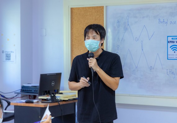 ภาพกิจกรรม  คณะวิทยาศาสตร์และเทคโนโลยี มหาวิทยาลัยราชภัฏกำแพงเพชร จัดกิจกรรมค่ายวิทยาศาสตร์สร้างสรรค์ ปั้นฝันเยาวชน ปีการศึกษา 2568