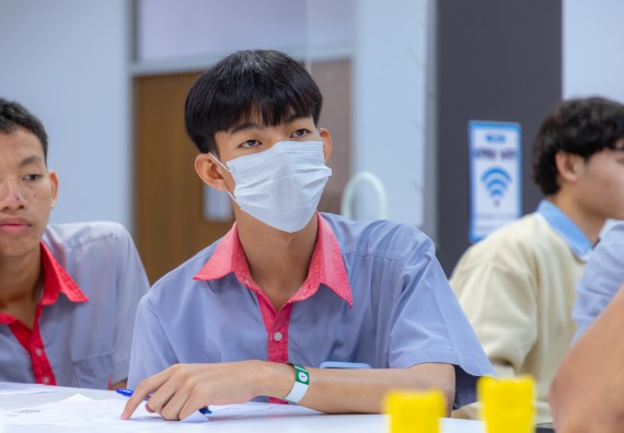 ภาพกิจกรรม  คณะวิทยาศาสตร์และเทคโนโลยี มหาวิทยาลัยราชภัฏกำแพงเพชร จัดกิจกรรมค่ายวิทยาศาสตร์สร้างสรรค์ ปั้นฝันเยาวชน ปีการศึกษา 2568