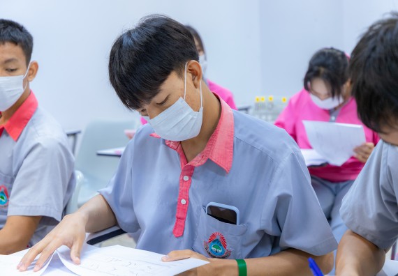 ภาพกิจกรรม  คณะวิทยาศาสตร์และเทคโนโลยี มหาวิทยาลัยราชภัฏกำแพงเพชร จัดกิจกรรมค่ายวิทยาศาสตร์สร้างสรรค์ ปั้นฝันเยาวชน ปีการศึกษา 2568