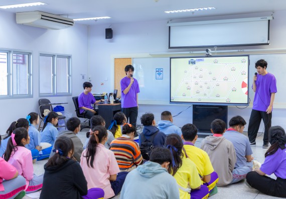 ภาพกิจกรรม  คณะวิทยาศาสตร์และเทคโนโลยี มหาวิทยาลัยราชภัฏกำแพงเพชร จัดกิจกรรมค่ายวิทยาศาสตร์สร้างสรรค์ ปั้นฝันเยาวชน ปีการศึกษา 2568