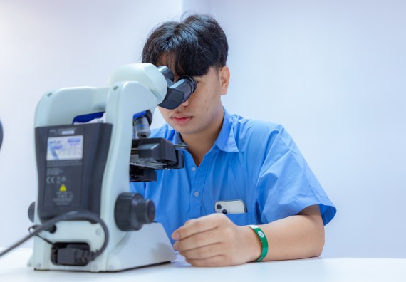 ภาพกิจกรรม  คณะวิทยาศาสตร์และเทคโนโลยี มหาวิทยาลัยราชภัฏกำแพงเพชร จัดกิจกรรมค่ายวิทยาศาสตร์สร้างสรรค์ ปั้นฝันเยาวชน ปีการศึกษา 2568