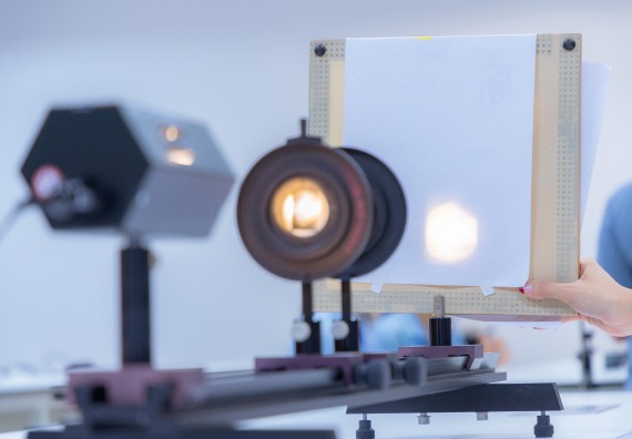 ภาพกิจกรรม  คณะวิทยาศาสตร์และเทคโนโลยี มหาวิทยาลัยราชภัฏกำแพงเพชร จัดกิจกรรมค่ายวิทยาศาสตร์สร้างสรรค์ ปั้นฝันเยาวชน ปีการศึกษา 2568