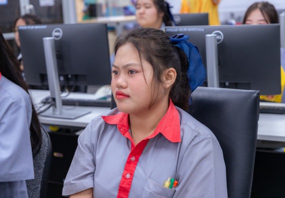 ภาพกิจกรรม  คณะวิทยาศาสตร์และเทคโนโลยี มหาวิทยาลัยราชภัฏกำแพงเพชร จัดกิจกรรมค่ายวิทยาศาสตร์สร้างสรรค์ ปั้นฝันเยาวชน ปีการศึกษา 2568