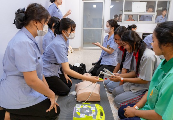 ภาพกิจกรรม  คณะวิทยาศาสตร์และเทคโนโลยี มหาวิทยาลัยราชภัฏกำแพงเพชร จัดกิจกรรมค่ายวิทยาศาสตร์สร้างสรรค์ ปั้นฝันเยาวชน ปีการศึกษา 2568